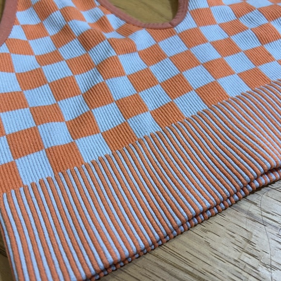 Garage Checkered Crop Top - Picture 3 of 5